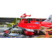 Червен пожарен самолет с метални коли